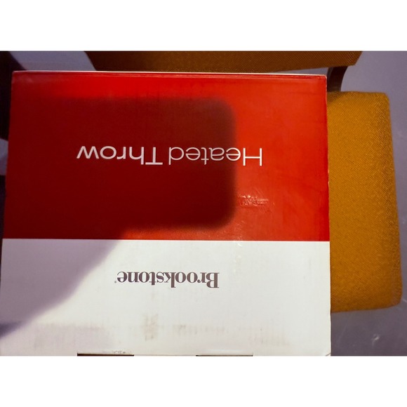 Brookstone Heated Throw Blanket 50x60 Ultra Soft Sherpa Warm 4 Heat Settings - Picture 5 of 6